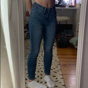American Eagle Skinny Jeans